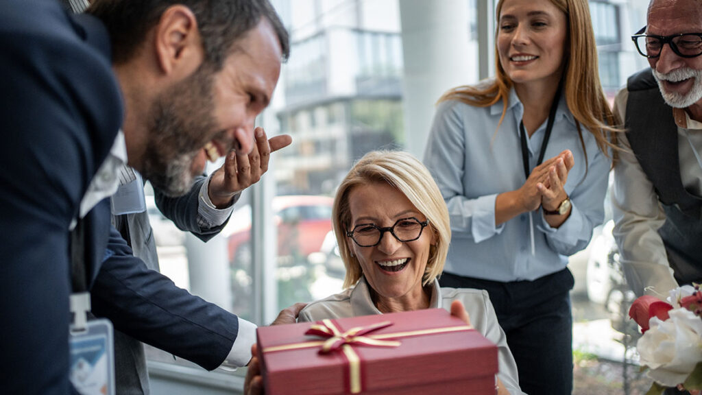 Mitarbeiter Jubiläumsgeschenk Behandlung im Lohnausweis