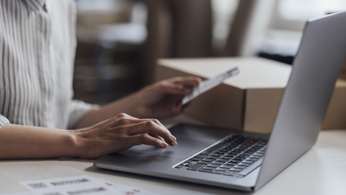 Divisia Treuhand Onlinehändler Onlineshopping Kennzeichnungspflicht
